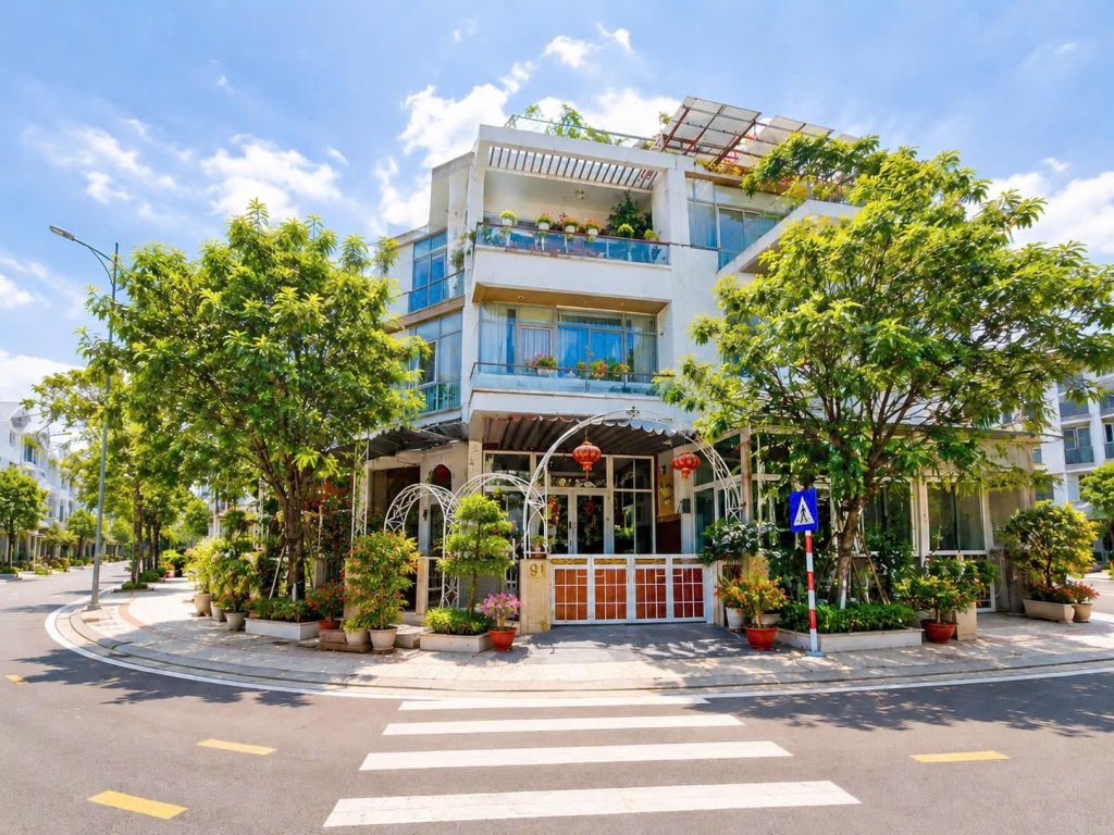 BIỆT THỰ GÓC 2 MẶT TIỀN – KDC JAMONA GOLDEN SILK Compound ven sông – An ninh 24/7 – Đẳng cấp sống resort