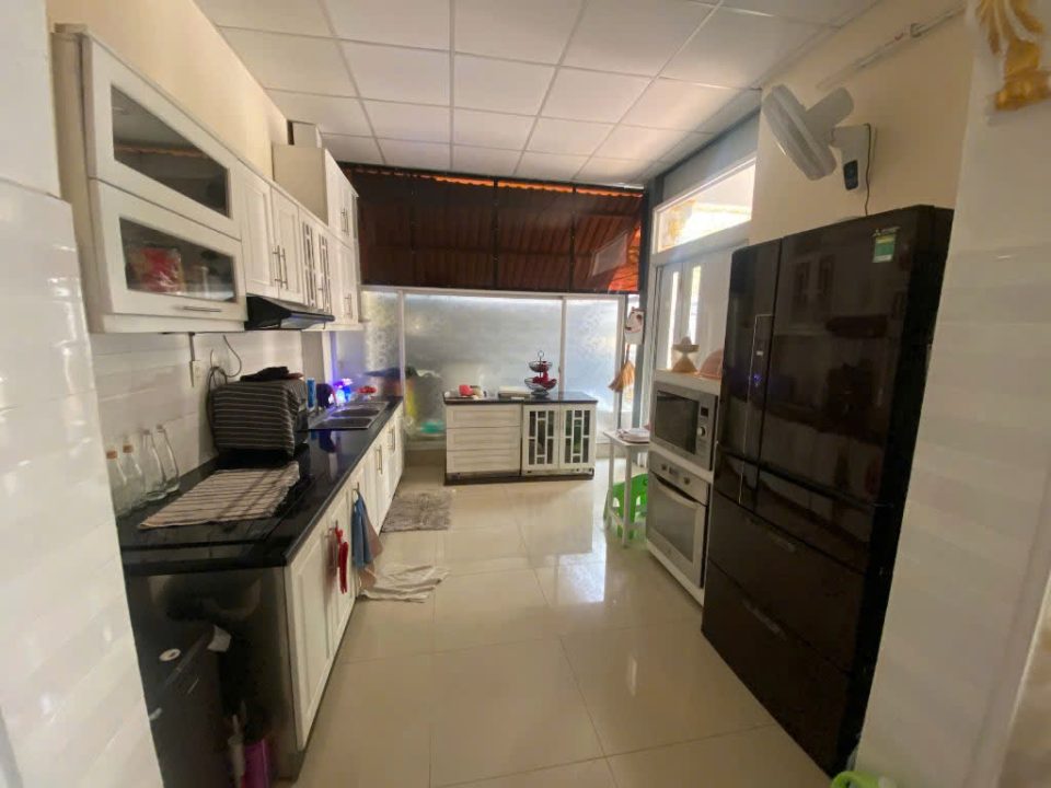 BIỆT THỰ NAM PHÚ – FULL NỘI THẤT – DỌN VÀO Ở NGAY GIÁ CHỈ 50 TỶ TL