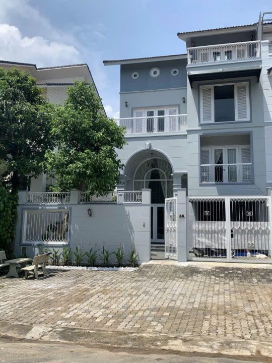 BIỆT THỰ CAO CẤP KDC PHÚ MỸ VẠN PHÁT HƯNG – ĐƯỜNG SỐ 15, QUẬN 7