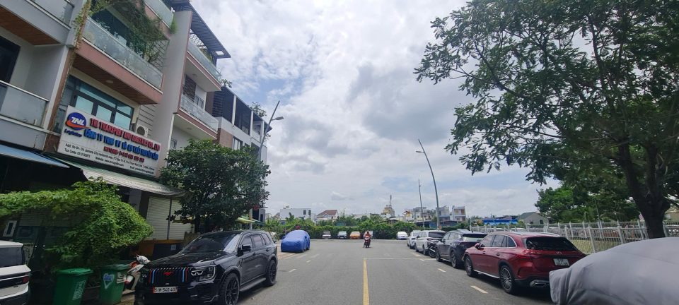 BÁN NHÀ PHỐ JAMONA CITY – ĐƯỜNG ĐÀO TRÍ, QUẬN 7 ,DT 129M² GIÁ 21 TỶ