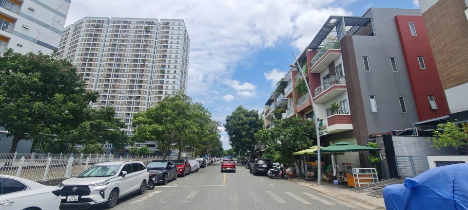 BÁN NHÀ PHỐ JAMONA CITY – ĐƯỜNG ĐÀO TRÍ, QUẬN 7 ,DT 129M² GIÁ 21 TỶ
