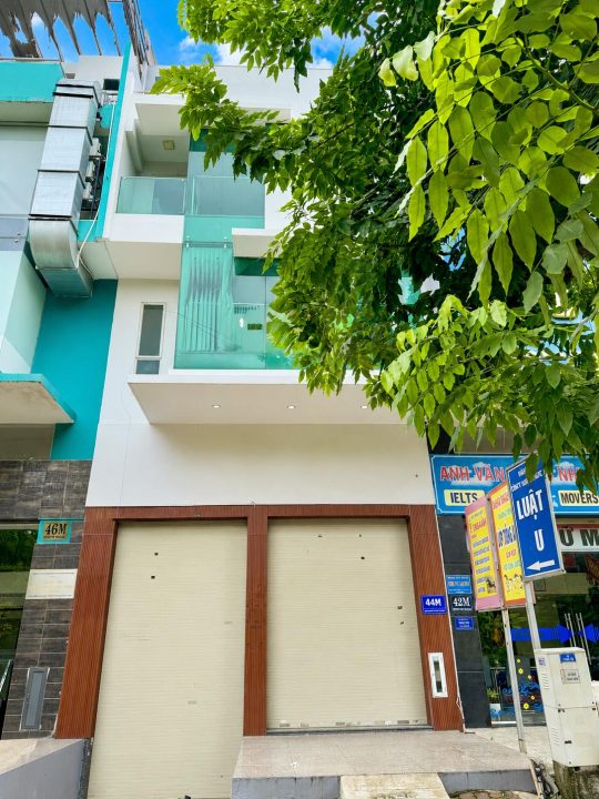 🏢 NHÀ PHỐ THƯƠNG MẠI QUẬN 7 – 6x22M – KHAI THÁC KINH DOANH ĐA NGÀNH NGHỀ