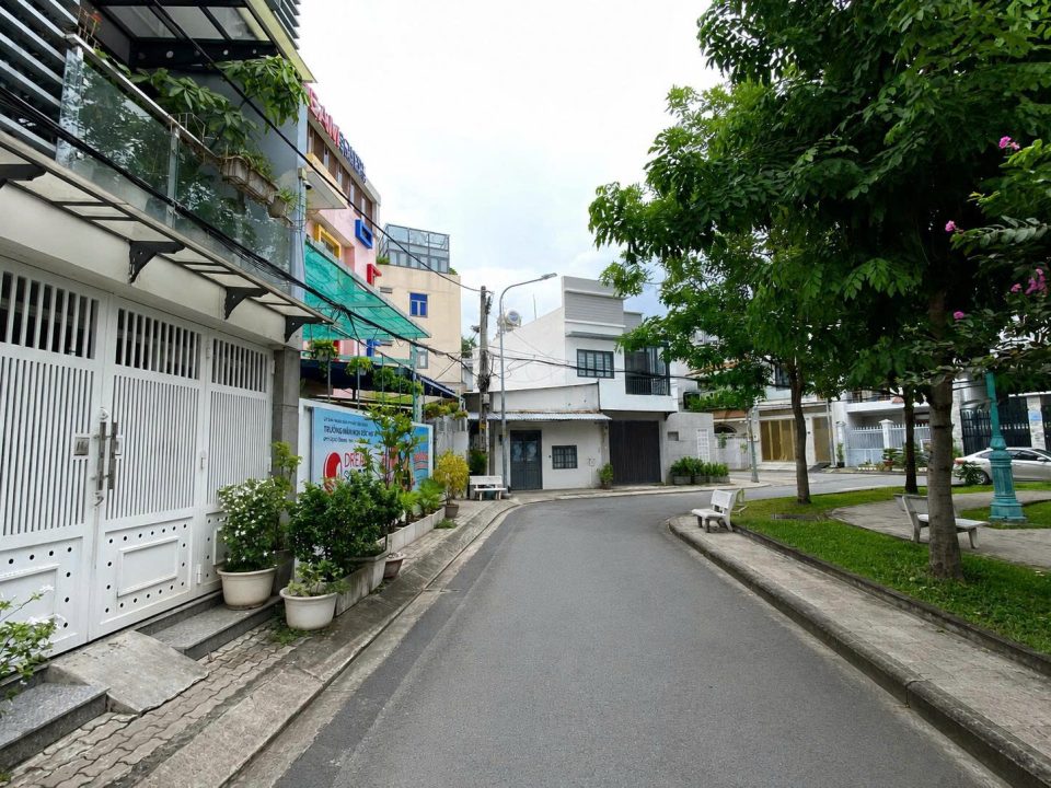 Bán Đất KDC Tân Quy Đông Quận 7 – Lô Góc Đẹp 90m² (6x15m)  – Giá 18 Tỷ