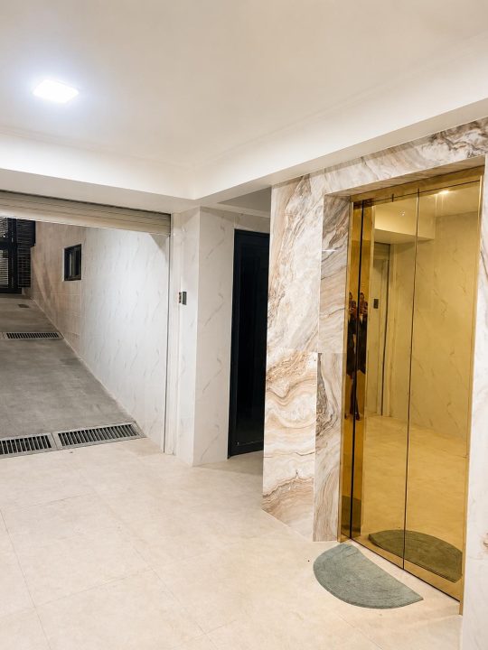Bán Nhà Phố -Phú Mỹ Vạn Phát Hưng | 6x21m | Thang Máy | Full Nội Thất | 25 Tỷ