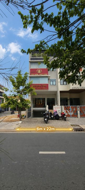 Nhà Phố Mặt Tiền Hoàng Quốc Việt- Quận 7 | Có Thang Máy | Giá 30 Tỷ