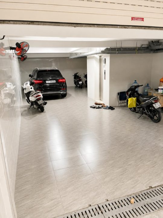 Nhà Phố Mặt Tiền Hoàng Quốc Việt- Quận 7 | Có Thang Máy | Giá 30 Tỷ
