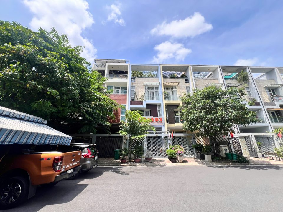🔥 NHÀ PHỐ JAMONA GOLDEN SILK – HOÀN THIỆN NỘI THẤT | 5x19M | SÀN 242M² | GIÁ 18,8 TỶ