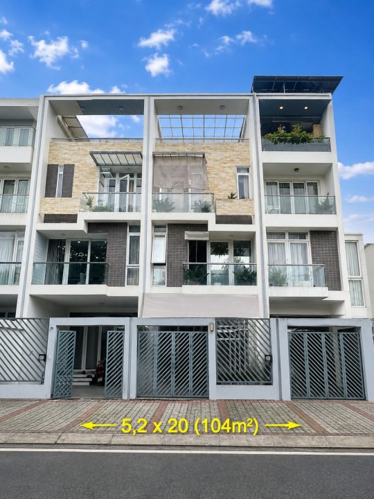 Hiếm! Bán nhà phố Jamona Golden Silk Đường Đ2 Q7 – 104m2 (5.2x20m) – Hướng Nam mát mẻ – Giá 21 Tỷ