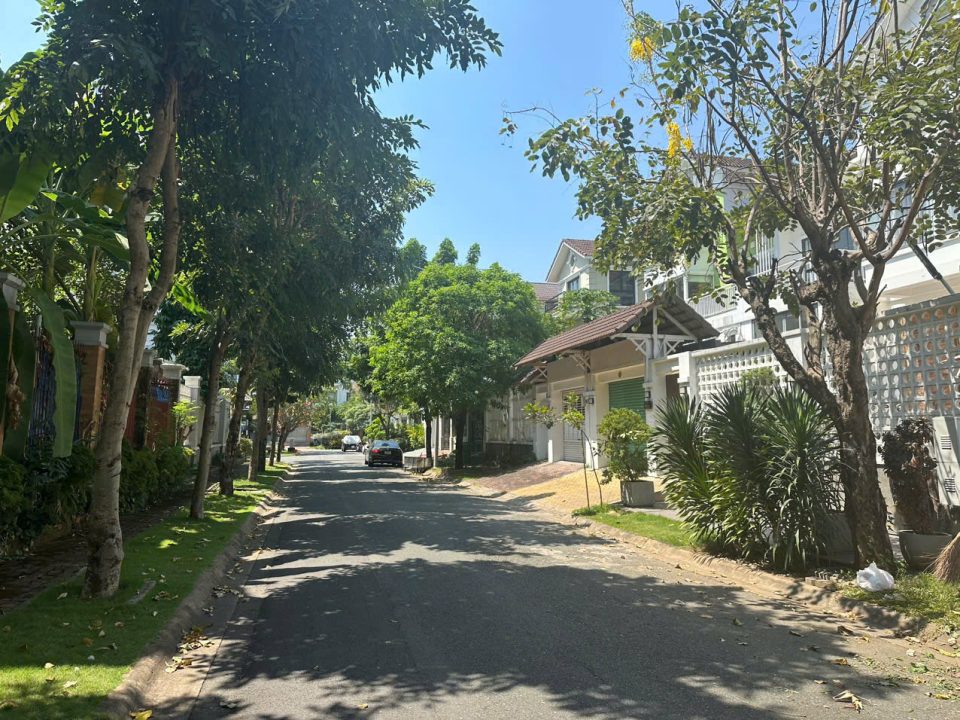 🏡 BIỆT THỰ NAM PHÚ VILLAS – COMPOUND KHÉP KÍN ĐẲNG CẤP – DIỆN TÍCH 288M² – GIÁ CHỐT 42 TỶ