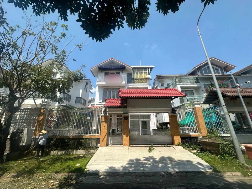 🏡 BIỆT THỰ NAM PHÚ VILLAS – COMPOUND KHÉP KÍN ĐẲNG CẤP – DIỆN TÍCH 288M² – GIÁ CHỐT 42 TỶ