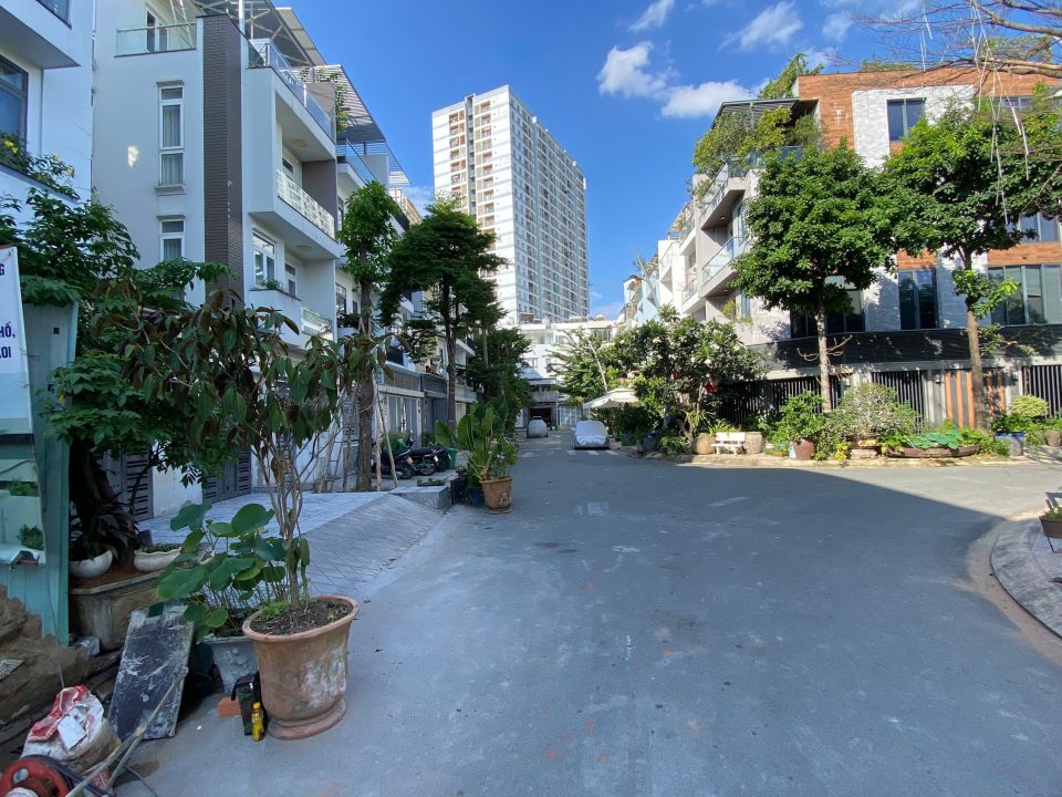 NHÀ PHỐ B18 MẶT TIỀN ĐƯỜNG SỐ 1 View Công Viên  – KDC JAMONA CITY | 7x17M |FULL NỘI THẤT