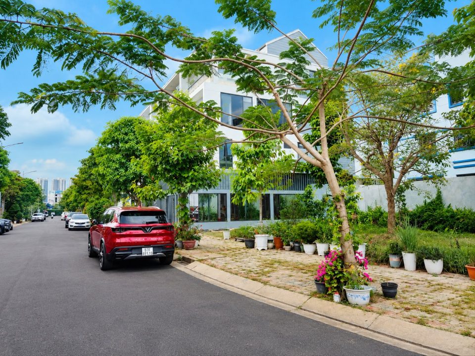 Bán Biệt Thự KDC Jamona Golden Silk Quận 7 – DT 7.4×20 (CN: 149m2) – Giá 27 Tỷ Full Nội Thất.