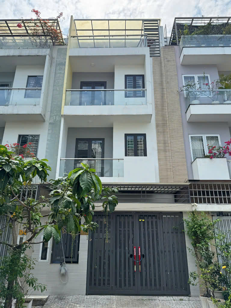 Bán Nhà Phố Jamona City Quận 7 – View Công Viên – Full Nội Thất – Giá Chỉ 14.2 Tỷ