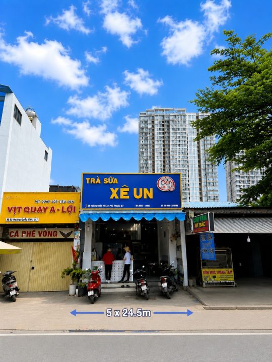 Bán Nhà MT Hoàng Quốc Việt – DT 5×24.5m (124m2) – Giá 17.5 Tỷ