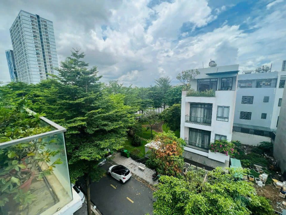 Bán Nhà Phố KDC Jamona City Quận 7 – Gần Công Viên – Full Nội Thất – Giá 15.5 Tỷ