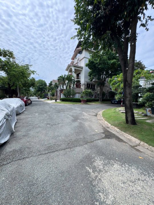 Căn Góc Cực Hiếm Khu Nam Phú Villas – DT 12x21m 252m2 – Giá 56 Tỷ TL