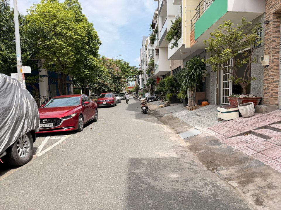 Bán Lô Đất Góc 2MT Đối Diện Công Viên Tại KDC Nam Long Trần Trọng Cung – 10x22m 216.9m2 – Giá 32.5 Tỷ
