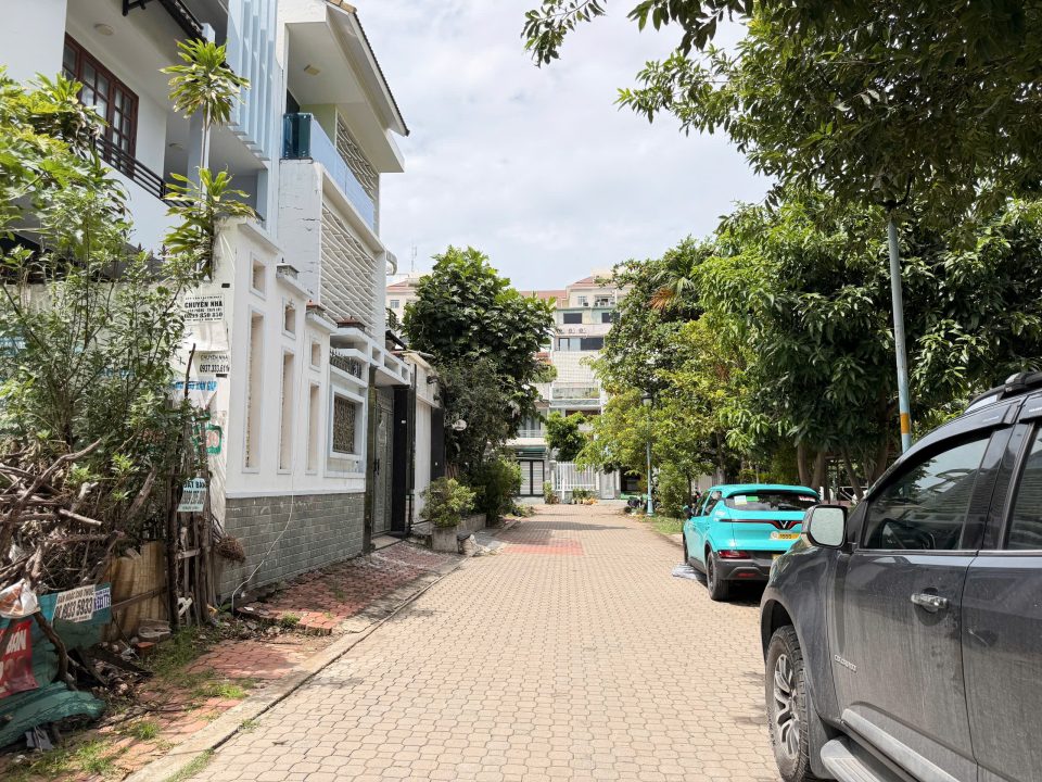 Bán Lô Đất Góc 2MT Đối Diện Công Viên Tại KDC Nam Long Trần Trọng Cung – 10x22m 216.9m2 – Giá 32.5 Tỷ