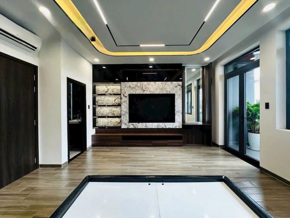 🏠 NHÀ PHỐ XÂY MỚI – FULL NỘI THẤT CAO CẤP – KDC CÔNG ÍCH Q4 – ĐƯỜNG SỐ 2B