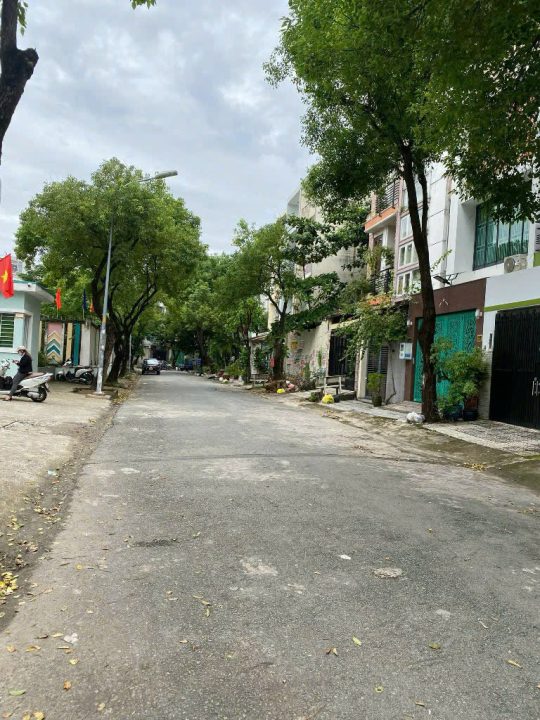 Nhà đẹp – Khu dân cư hiện hữu – Diện tích 4x18m – Giá 16,5 tỷ