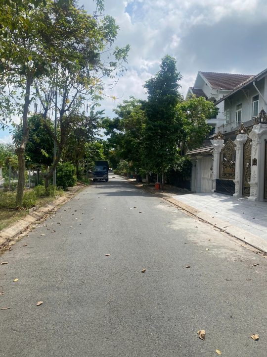 BIỆT THỰ 12x20M VIEW HỒ CỰC THOÁNG – KDC TẤN TRƯỜNG | GIÁ 31 TỶ