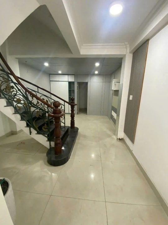 BÁN NHÀ MẶT TIỀN NGUYỄN THỊ THẬP – QUẬN 7 | 46M² | 20 TỶ