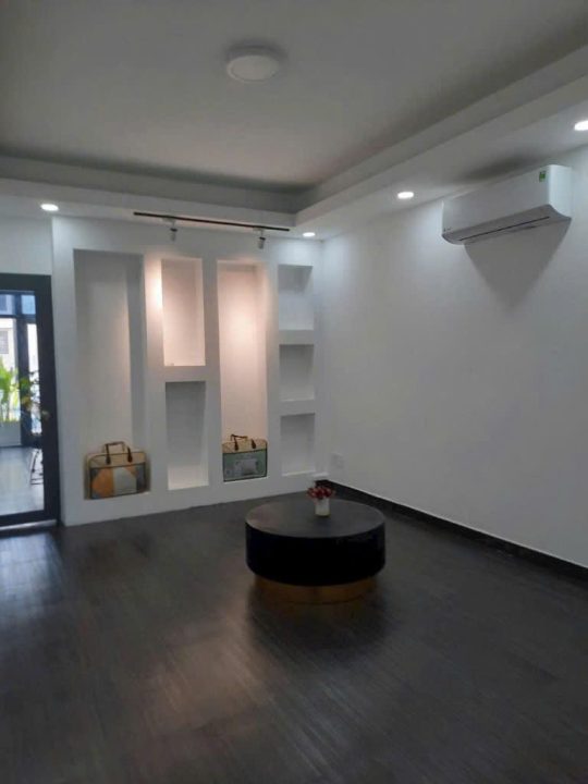 NHÀ MẶT TIỀN ĐƯỜNG SỐ 81 – TÂN QUY, QUẬN 7
