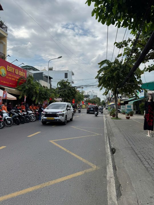 🏠 BÁN NHÀ MẶT TIỀN LÂM VĂN BỀN – TÂN QUY, QUẬN 7  Mặt tiền kinh doanh – Sẵn HĐT– GPXD cao tầng