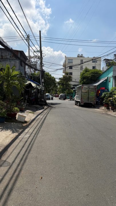 BÁN TÒA NHÀ CHDV TÂN QUY – ĐƯỜNG SỐ 41 – 51 PHÒNG – SẴN HĐT 160 TRIỆU/THÁNG – DÒNG TIỀN TỐT