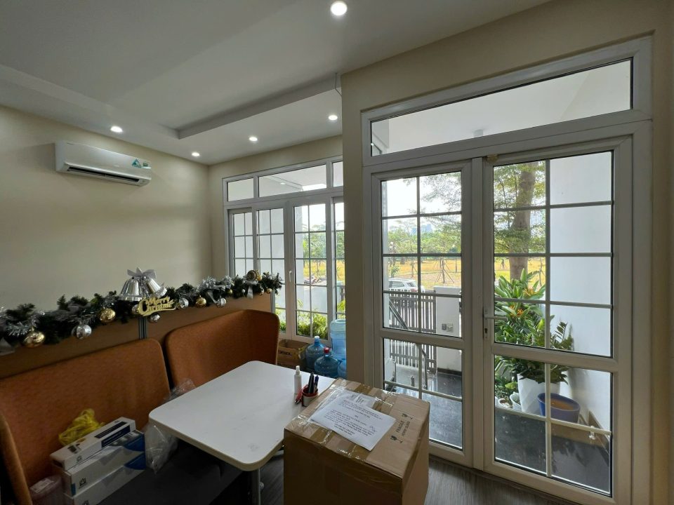 🏡 Bán Nhà Phố Him Lam Kênh Tẻ View Sông – Đối Diện Công Viên – Đang Có Dòng Tiền – Giá 30 Tỷ