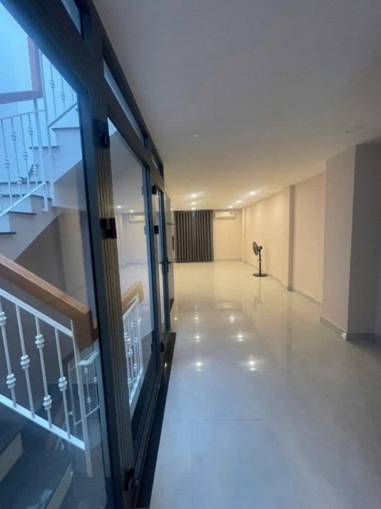 BÁN NHÀ PHỐ 5×20 CÓ THANG MÁY ĐƯỜNG SỐ 14 – KDC HIM LAM