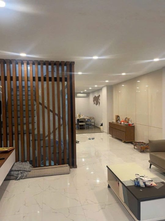 BÁN NHÀ PHỐ 5×20 CÓ THANG MÁY ĐƯỜNG SỐ 14 – KDC HIM LAM