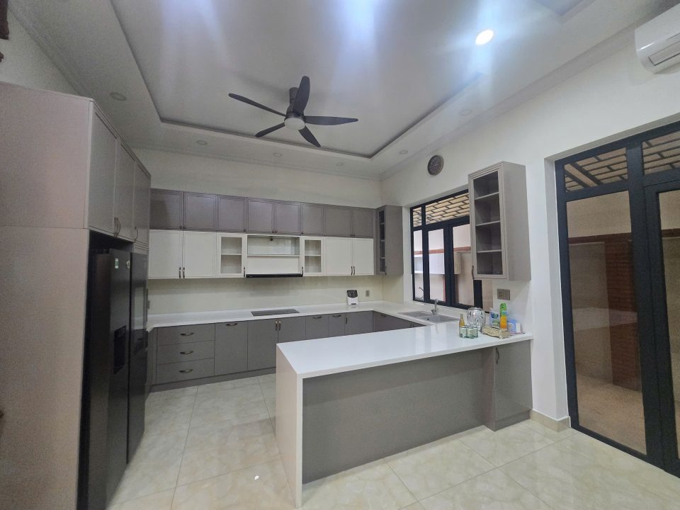 🔥 BIỆT THỰ HIM LAM CAO CẤP – FULL NỘI THẤT – THANG MÁY RIÊNG – GIÁ TỐT 62 TỶ