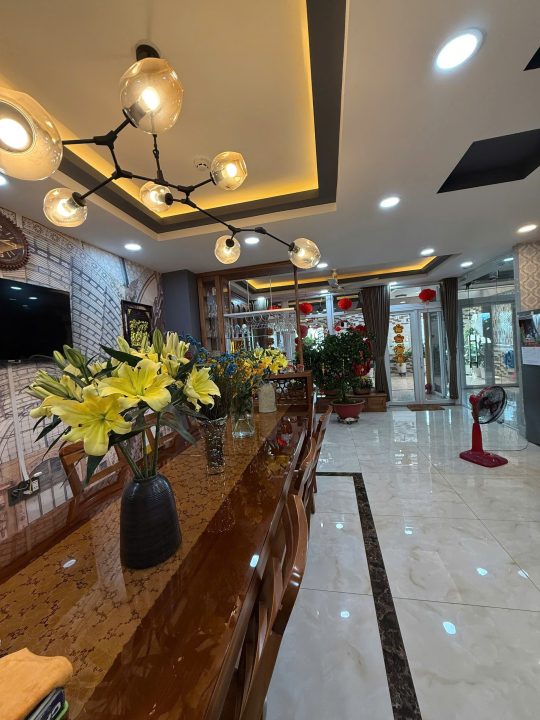 HÀNG HIẾM NAM LONG PHÚ THUẬN – TÒA CHDV MẶT TIỀN CAO THỊ CHÍNH – 168M² – DÒNG TIỀN ỔN ĐỊNH