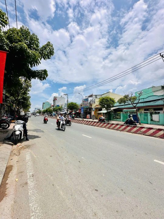 NHÀ MẶT TIỀN HUỲNH TẤN PHÁT – VỊ TRÍ ĐƯỜNG LỚN, SẦM UẤT Mặt tiền kinh doanh – GPXD cao tầng – tiềm năng khai thác tốt