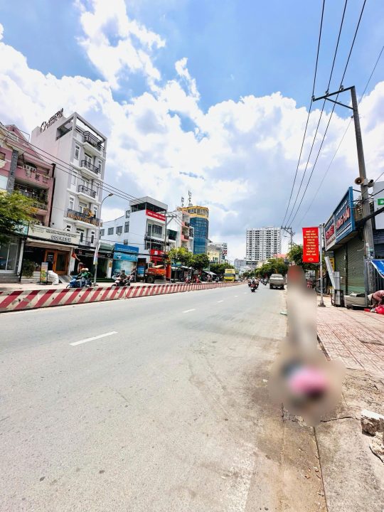 NHÀ MẶT TIỀN HUỲNH TẤN PHÁT – VỊ TRÍ ĐƯỜNG LỚN, SẦM UẤT Mặt tiền kinh doanh – GPXD cao tầng – tiềm năng khai thác tốt