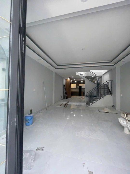 NHÀ MẶT TIỀN HUỲNH TẤN PHÁT – VỊ TRÍ ĐƯỜNG LỚN, SẦM UẤT Mặt tiền kinh doanh – GPXD cao tầng – tiềm năng khai thác tốt