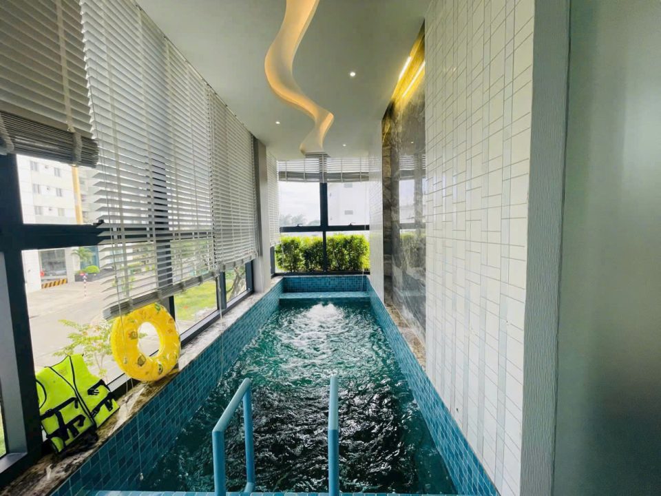 Bán Biệt Thự Đẹp Khu Công Ích Q4 –  Full Nội Thất, Có Hồ Bơi – Giá 36,5 Tỷ