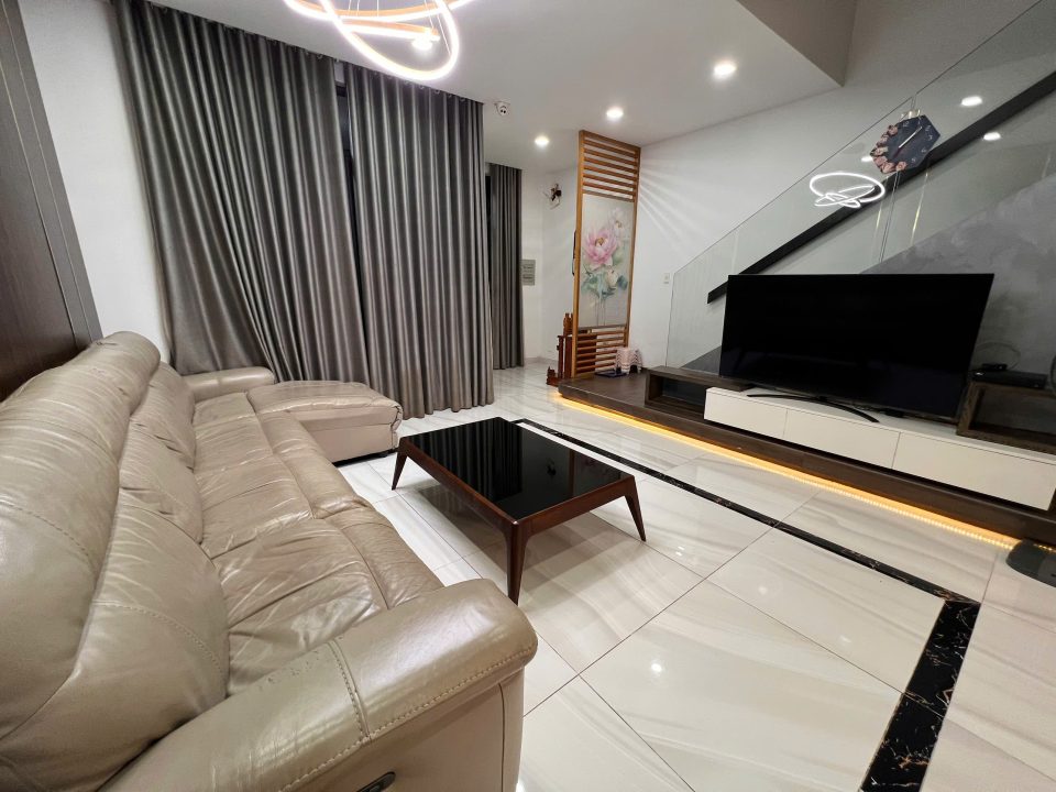 💰 GIÁ TỐT THÁNG 7/2026! NHÀ PHỐ LAVILA HOÀN THIỆN NỘI THẤT – VÀO Ở NGAY