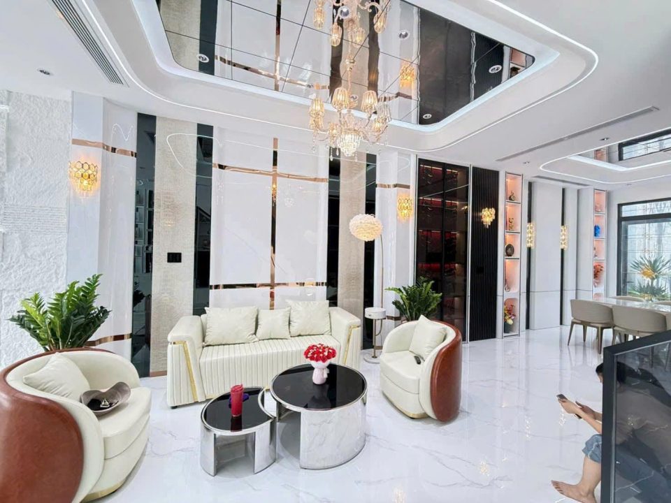 NHÀ PHỐ TĐC PHÚ MỸ – FULL NỘI THẤT, CÓ THANG MÁY – CHỈ 17,9 TỶ