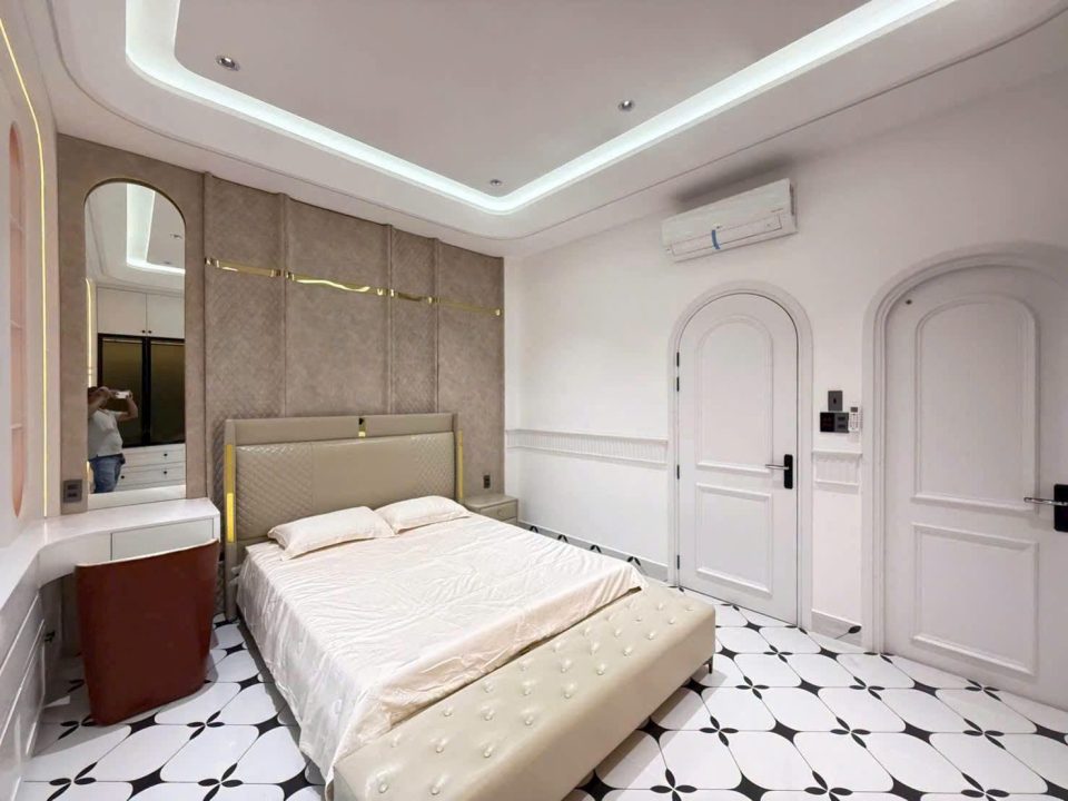 NHÀ PHỐ TĐC PHÚ MỸ – FULL NỘI THẤT, CÓ THANG MÁY – CHỈ 17,9 TỶ