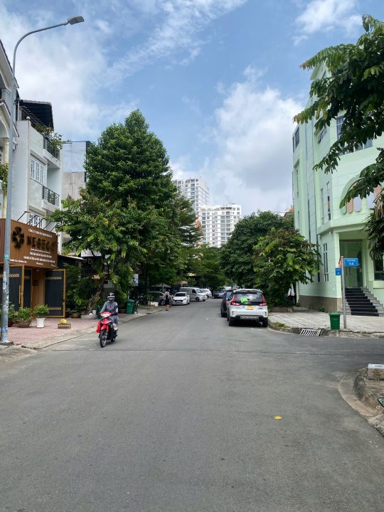 HOT! NHÀ PHỐ TĐC HIM LAM QUẬN 7 – DT 10×16.2M – ĐANG CHO THUÊ 50 TRIỆU/THÁNG – CHỈ 37 TỶ TL