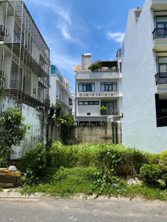 Bán Đất Nền Biệt Thự KDC Him Lam Đường Số 10, Quận 7 | 200m² | Gần Hồ | Giá 39.5 Tỷ