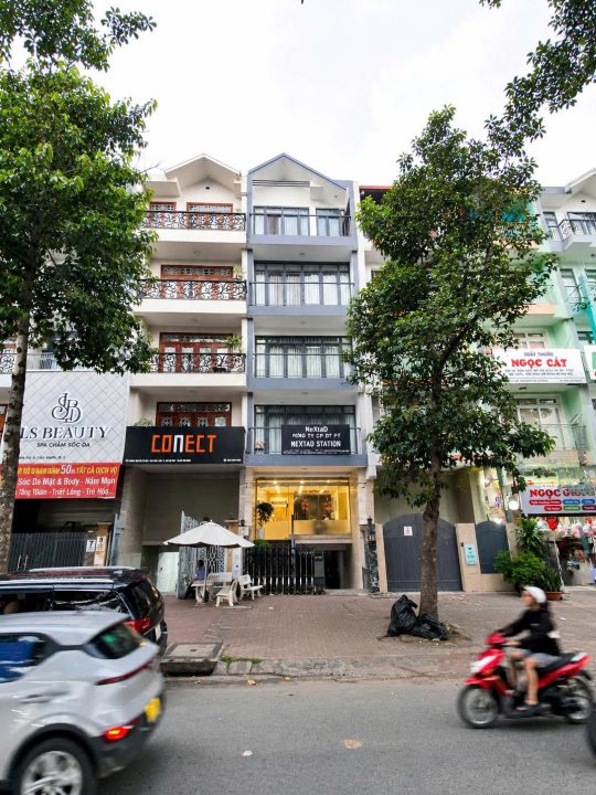 Bán Nhà Phố Him Lam Mặt Tiền Đường D4 (Ngô Thị Bì), Quận 7 | Thang Máy | Diện Tích 100m² | Giá 45 Tỷ