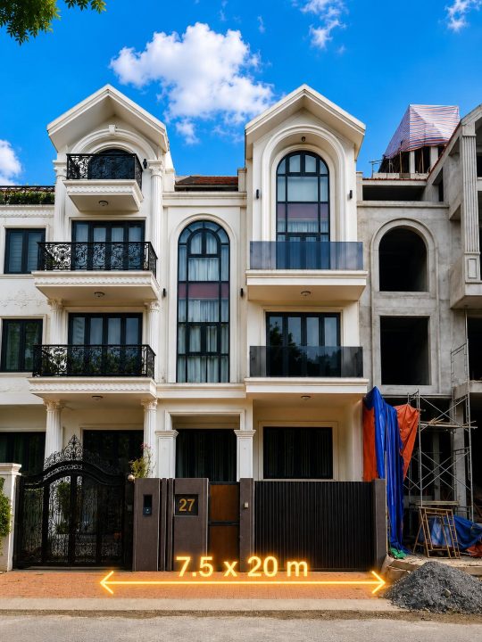 Bán Biệt Thự Him Lam – DT: 7.5 X 20 m – 150m² – Có Thang Máy – Giá 45 Tỷ