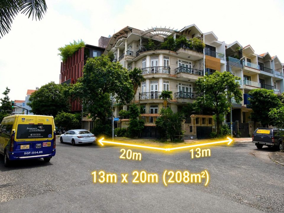 Bán Biệt Thự Góc Hoàng Trọng Mậu – Đường Số 14 KDC Him Lam Quận 7 | Diện Tích 13x20m | Nội Thất Cao Cấp | Giá 88 Tỷ