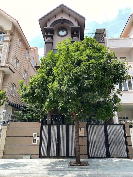Bán Biệt Thự KDC Him Lam Đường Số 8 Quận 7 | Diện Tích 10x20m (200m²) | Giá 63 Tỷ