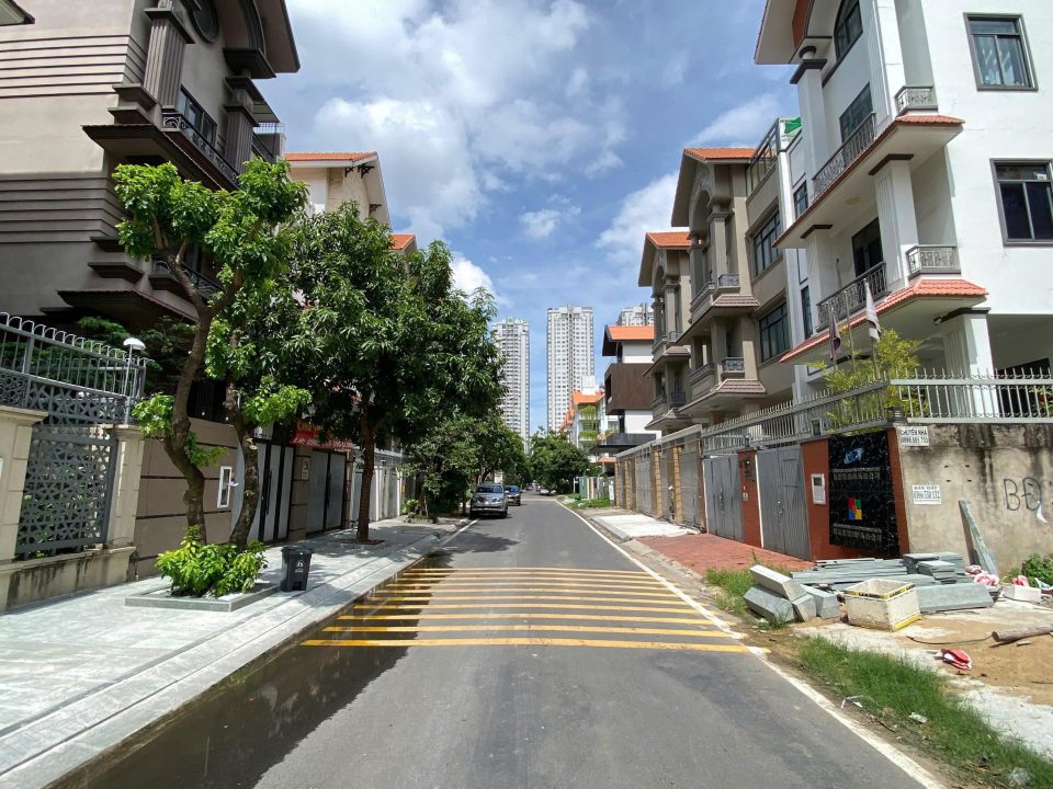Bán Biệt Thự KDC Him Lam Đường Số 8 Quận 7 | Diện Tích 10x20m (200m²) | Giá 63 Tỷ