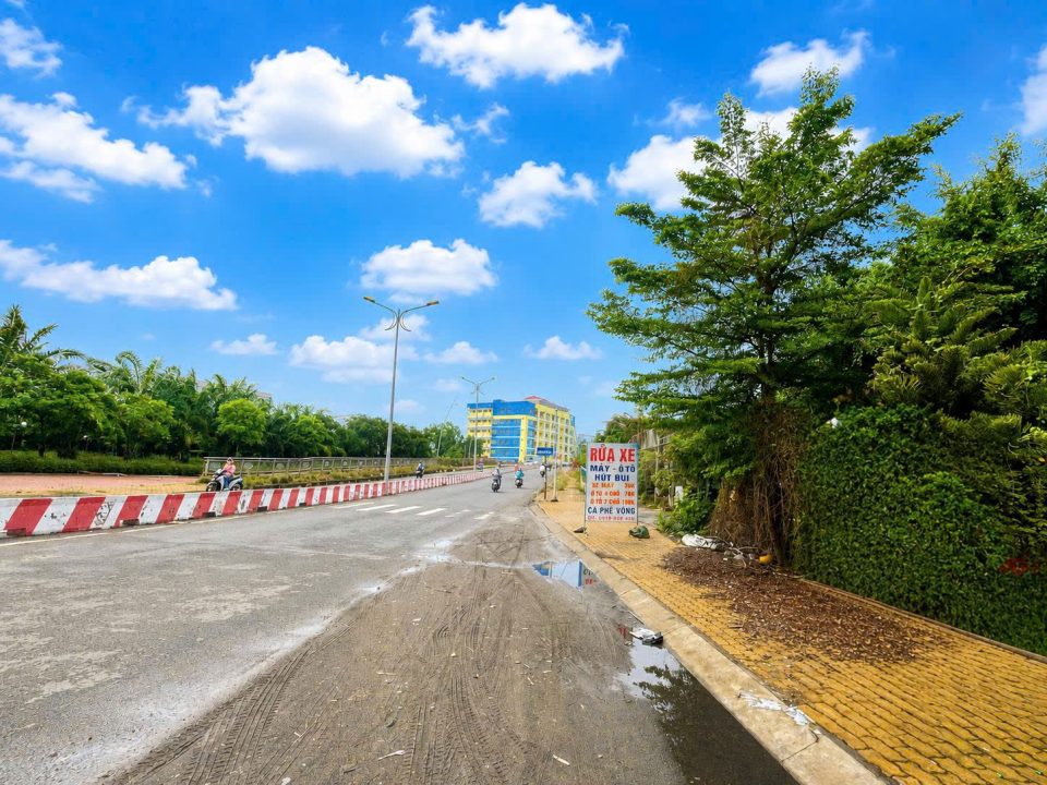 🔥 SIÊU PHẨM ĐƯỜNG D1 HIM LAM – NHÀ HẦM 5 TẦNG ĐANG CHO THUÊ – DÒNG TIỀN CÓ SẴN