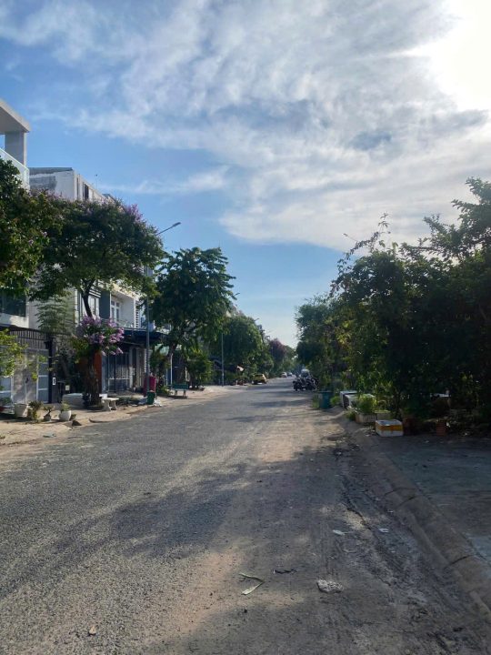 💰 NHÀ PHỐ TĐC PHÚ MỸ – SẴN NHÀ ĐẸP, FULL NỘI THẤT, THANG MÁY – GIÁ CỰC TỐT